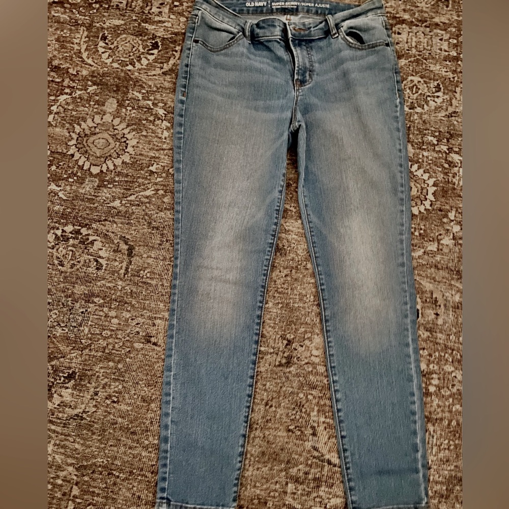 Old Navy Super Skinny Jean - Size 8 - Inseam - 26 In.